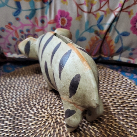 Vintage Hand Painted Artsy Unique Pig Piggy Bank Estate Item Pottery Terracotta - Picture 5 of 10